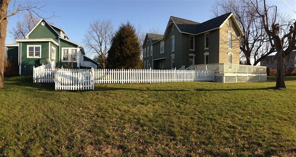 Prairie Guest House Fishers Exterior photo